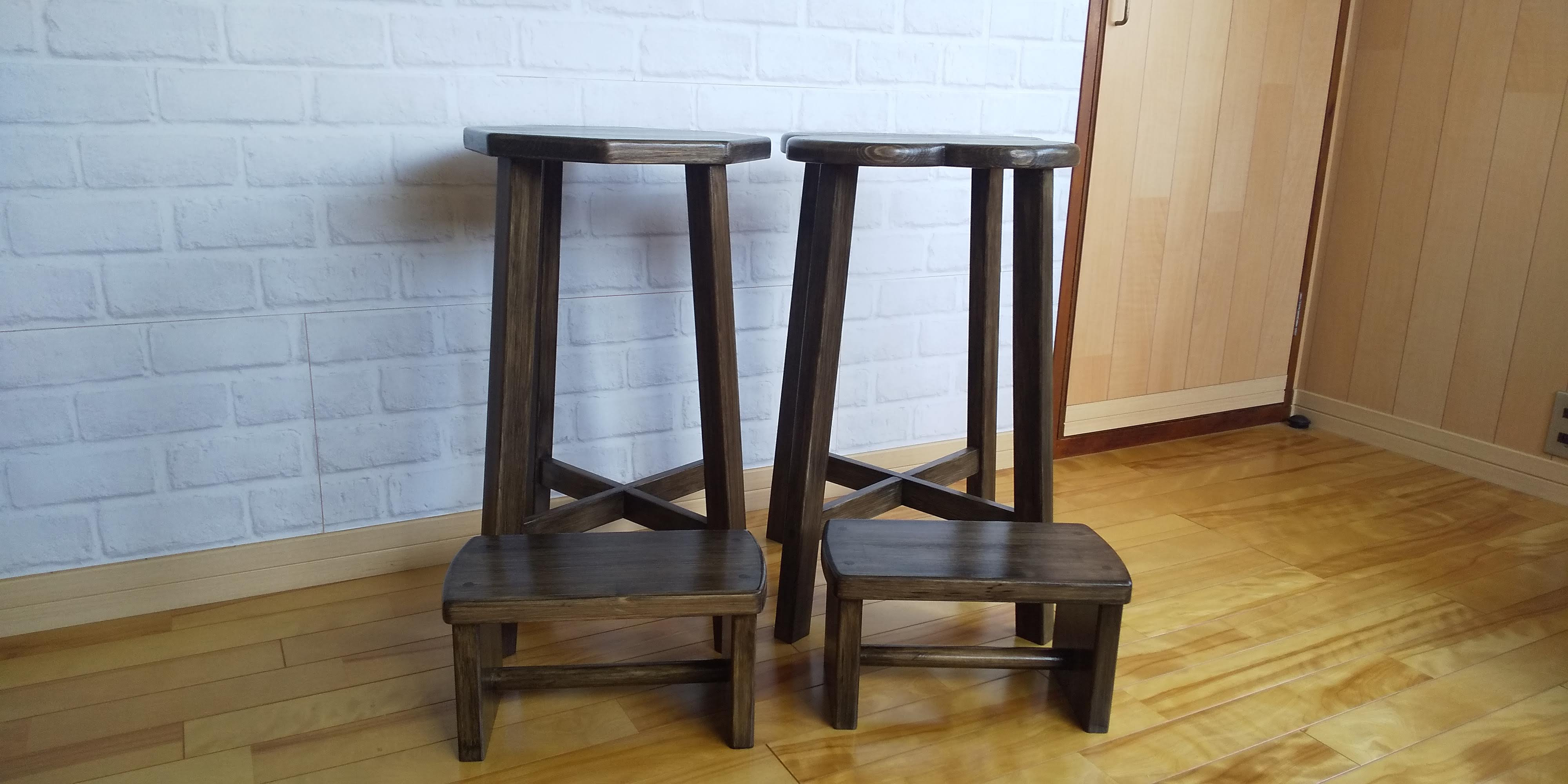 オシャレなカウンターチェア　ハイスツール　高さ６１cm　クローバ、八角形から選べる面　＋ちょこっとリラックスできる踏み台