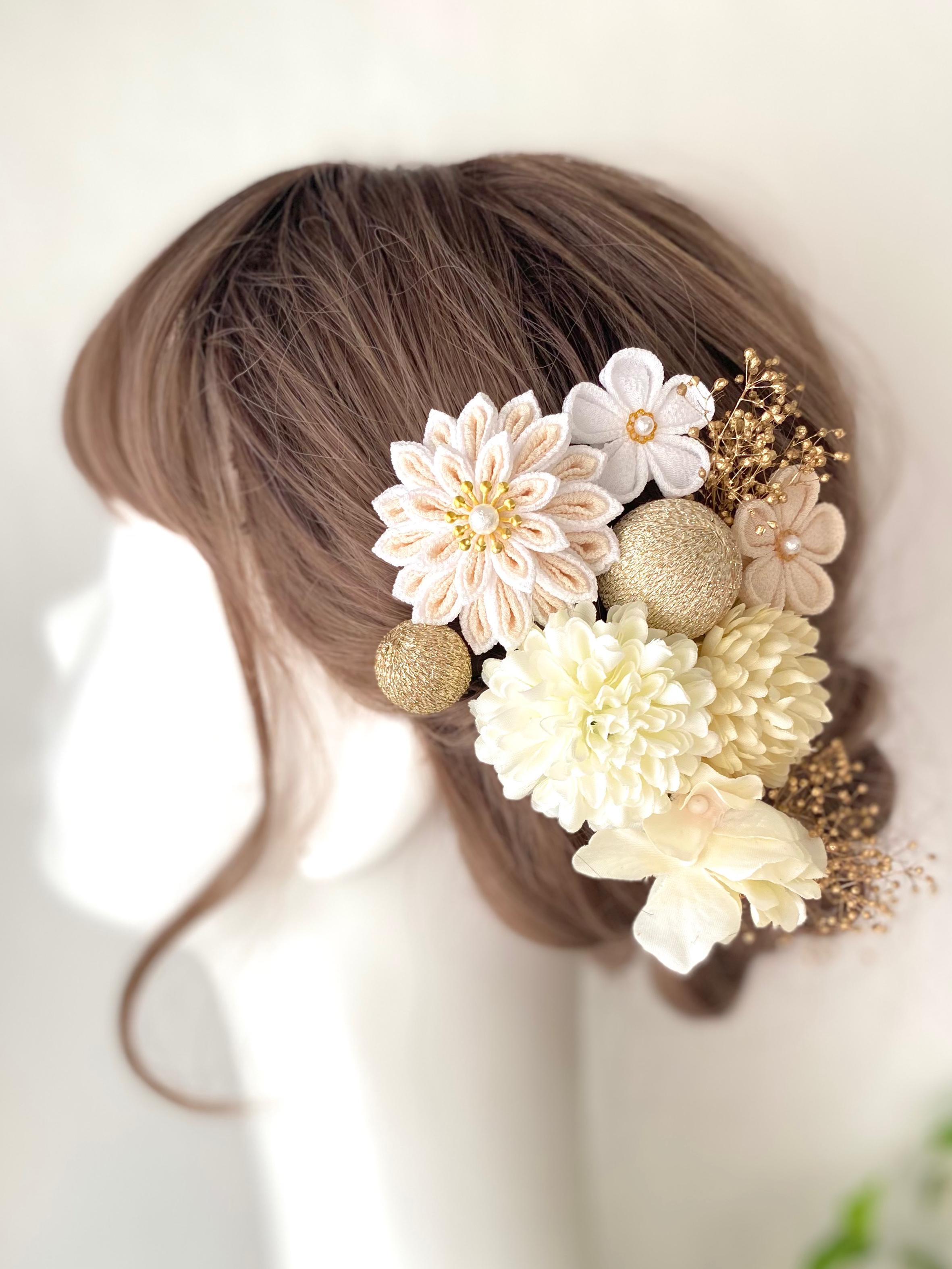 成人式　髪飾り　和装　アイボリー×ホワイト　つまみ細工　マム　和玉　 卒業式　結婚式