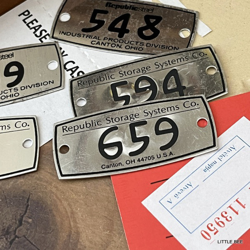ヴィンテージ 金属ナンバープレート タグ 11枚 USA ／ルーム／ロッカー