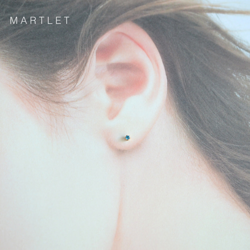 14kgf ネオンブルーアパタイト(2mm/6本爪) 天然石ピアス ピアス