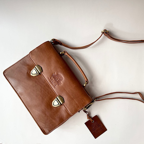 英国デザイン牛革かばんValise ミニサッチェルバッグ ゴールデンタン バリス