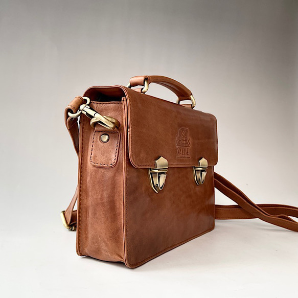 英国デザイン牛革かばんValise ミニサッチェルバッグ ゴールデンタン バリス