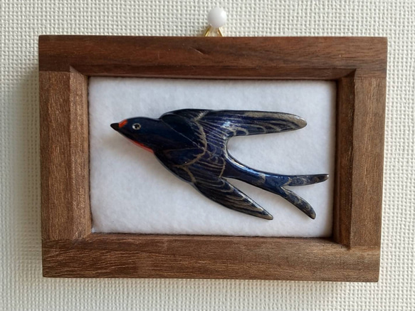 は*ち様 ツバメのブローチ 宝石を運ぶツバメのブローチ ～The Happy Prince | iichi 日々の