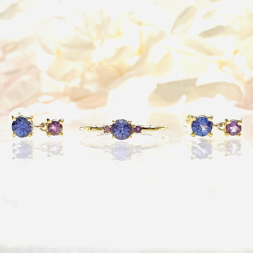 再販x4・K18(18金)最高品質タンザナイトとアメジストのリング【セミ