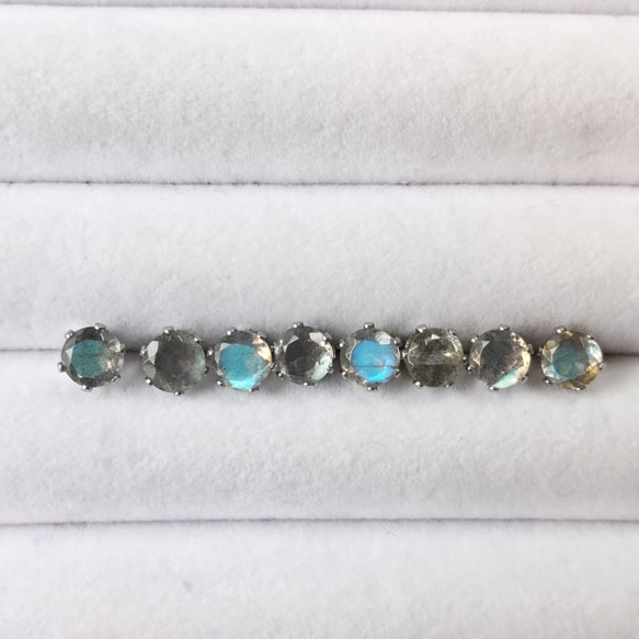 5mm 宝石質✨ラブラドライトAAA－✨ファセットカットピアス／ノンホールピアス 【金属アレルギー対応】AP-＃69 5枚目の画像