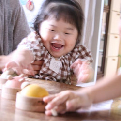 1才さんが喜ぶひっぱるおもちゃ　木のおもちゃ　グッドトイ受賞：動かすおもちゃ『知りたがりやのzappie（ひよこ）』 7枚目の画像