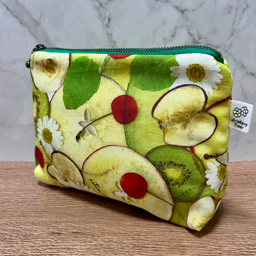 感謝価格　ユキエモン　12cmファスナーポーチ ダーツマチ　人気 感謝価格 ユキエモン 12cmファスナーポーチ ダーツマチ 人気