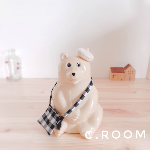 しろくま貯金箱】フリンジ付きバッグ その他置物 C.room 通販