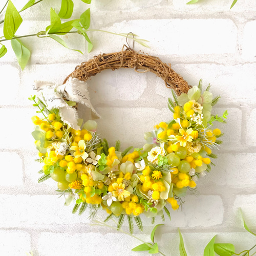 ミモザリース◇ナチュラル◇花束リース ミモザリース、春リース、造花、ハーフムーン、アジサイ、ナチュラル