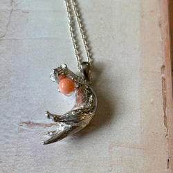 フェレットのネックレス（コーラル） 12枚目の画像