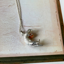 フェレットのネックレス（コーラル） 11枚目の画像