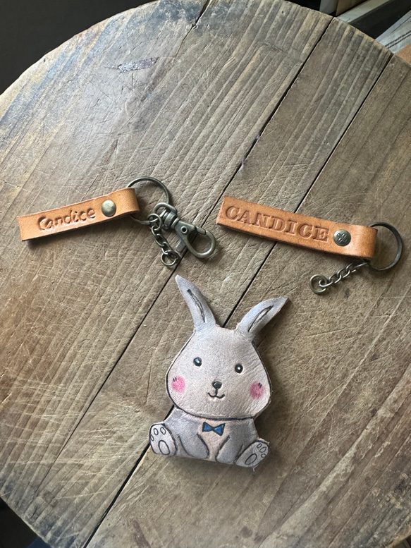 可愛兔兔仔  純牛皮鑰匙款- 刻名字 第2張的照片