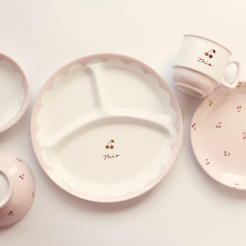 Cherry×Scallop】チェリー×スカラップ 名入れ食器 選べる3点セット