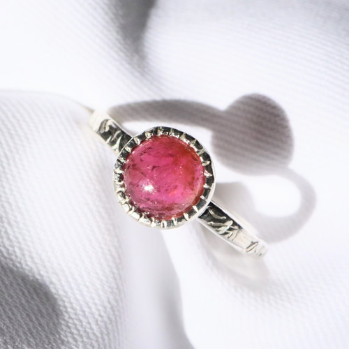 ピンクトルマリンのテクスチャーリング ピンクの天然石 ご褒美