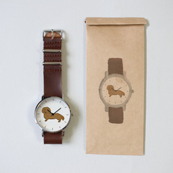 ダックスフンド（ブラウン）の腕時計 3枚目の画像