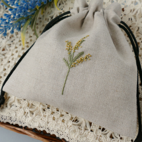 名入れ》ミモザ＊リネンの手刺繍巾着ポーチ 巾着袋 ほころもり 通販