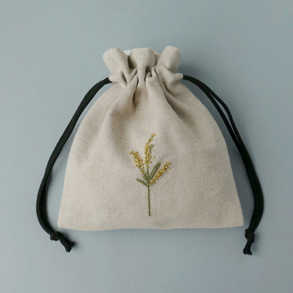 名入り刺繍巾着袋13×18cm 32枚 名入れ》ミモザ＊リネンの手刺繍巾着ポーチ 巾着袋 ほころもり 通販