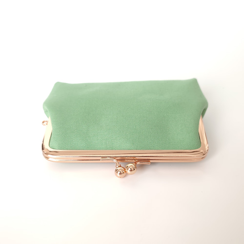 つむみん　母子手帳が入るがま口親子財布　グリーン無地 つむみん様専用 母子手帳が入るがま口親子財布 グリーン無地