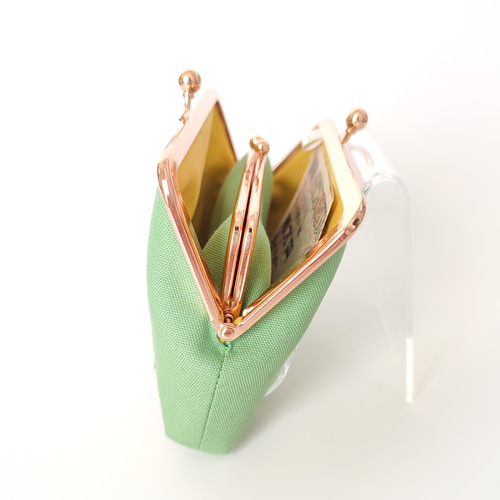 つむみん　母子手帳が入るがま口親子財布　グリーン無地 つむみん様専用 母子手帳が入るがま口親子財布 グリーン無地