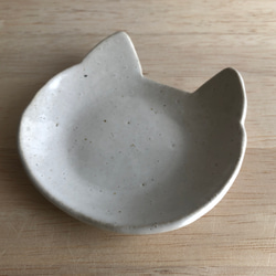 ネコ小皿（白） 2枚目の画像