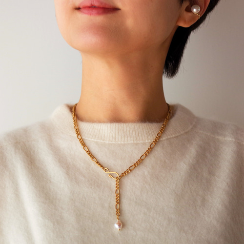 4連 淡水パール ネックレス 美品 ゴールド色 累計販売数230点以上！】k24純金 ヴィンテージチェーンと淡水パールの