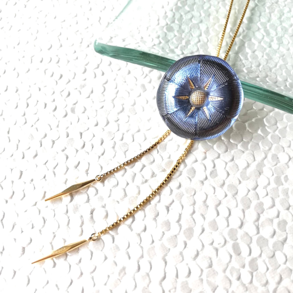 再販!!【コーティング加工】flower(ネイビーブルー)チェコガラスボタン