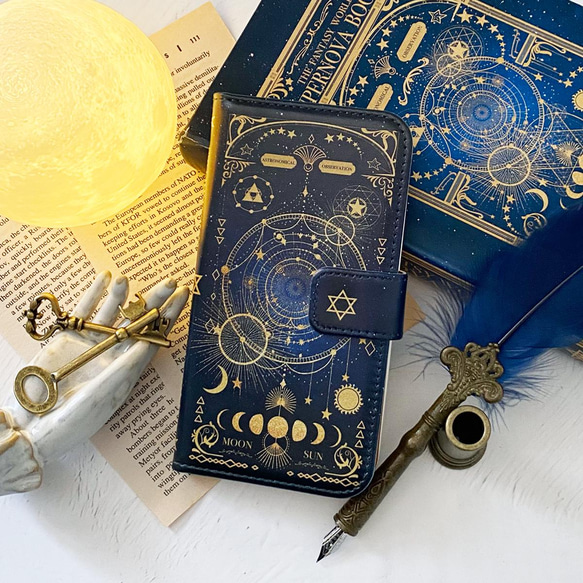 Fancy Astronomical Old Book II / Moon Phases Notebook Type iPhon 第1張的照片