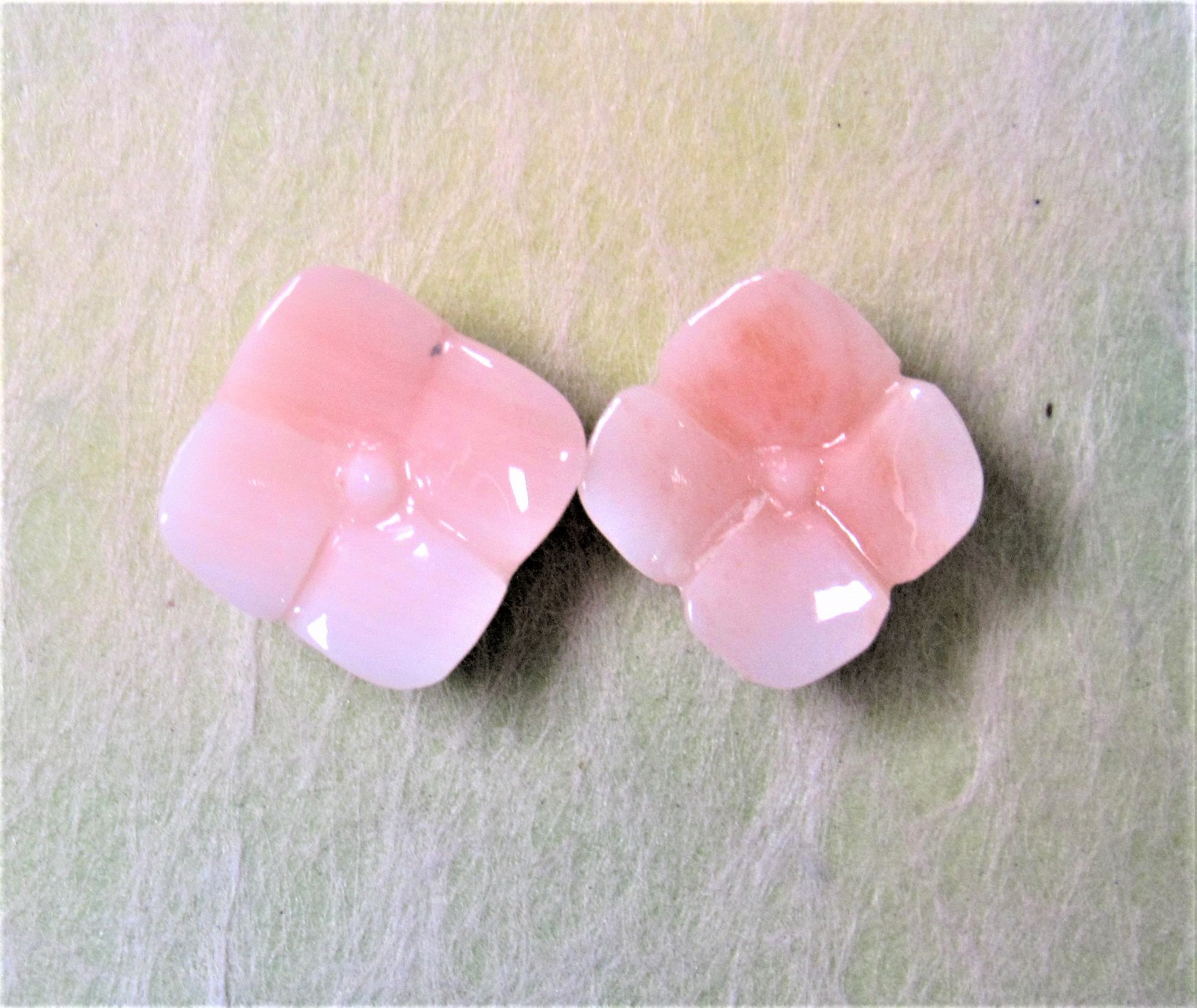 宝石珊瑚   さんご　アクセサリ－ ・ジュエリ－　イヤリング・ノンホールピアス　　　No－00523