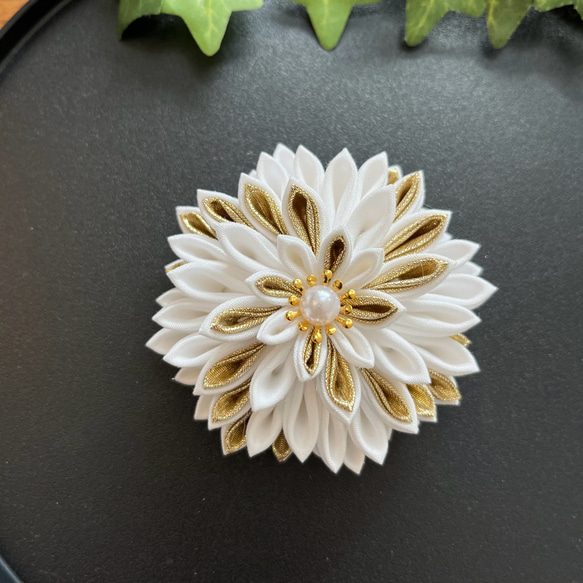 つまみ細工　髪飾り　ダリアセット　選べるゴールドシルバー 8枚目の画像