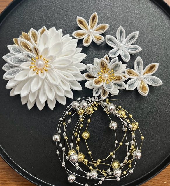 つまみ細工　髪飾り　ダリアセット　選べるゴールドシルバー 7枚目の画像