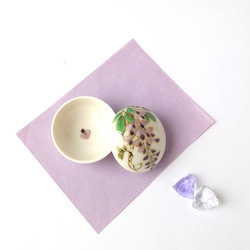 小さな可愛いボンボニエール。藤 ボンボニエール 磁器 その他