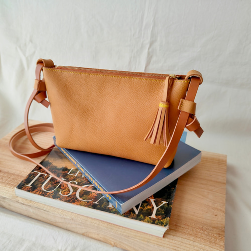 姫路レザー】BASICショルダーバッグ（シンプル/コンパクト/メンズ