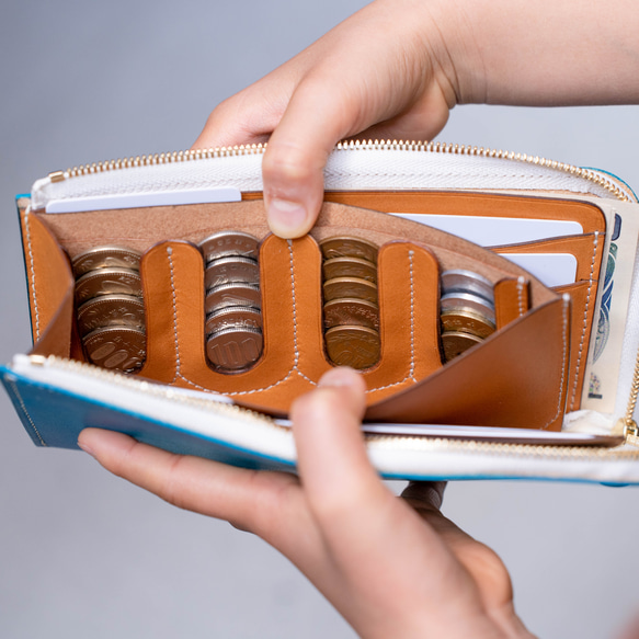 小銭を並べて収納 L字ファスナーロングウォレット【 エメラルドブルーグラデーション 】 13枚目の画像