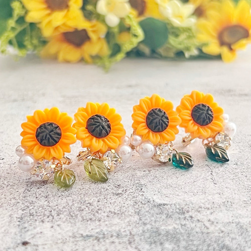 ひまわりの花びら イエローオニキス ラフカット 一粒 ピアス 14kgf ひまわりの花びら イエローオニキス ラフカット 一粒 ピアス 14kgf