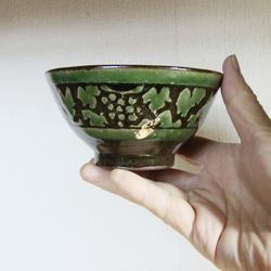 緑色 陶器製茶碗 彫刻模様 緑（グリーン） 茶碗・めし碗 のおすすめ人気通販｜Creema(クリーマ