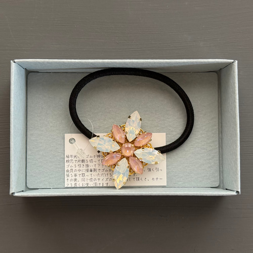 スワロフスキー®︎ ブローチ(L) clématite ピンク&ホワイト ギフト