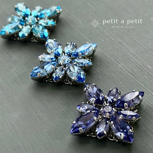 スワロフスキー®︎ ブローチ(L) clématite ピンク&ホワイト ギフト