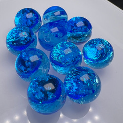 青芯 蓄光 ホタルガラス 10mm 10個セット 沖縄とんぼガラス とんぼ玉 夜光タイプ 5枚目の画像