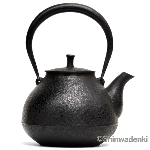 予約販売】紅蓮堂 葛巻元氏作 日本民藝館展入選作 南部鉄器 茄子形鉄瓶