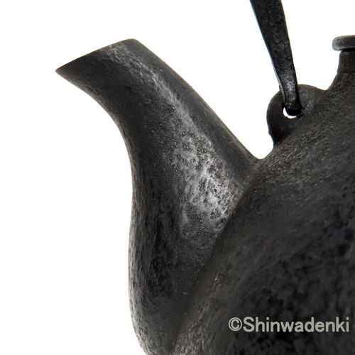 予約販売】紅蓮堂 葛巻元氏作 日本民藝館展入選作 南部鉄器 茄子