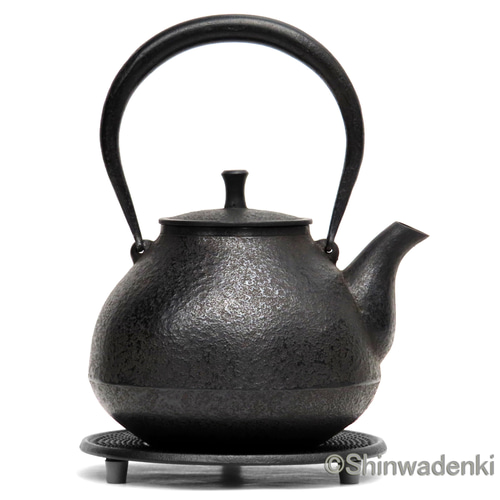 予約販売】紅蓮堂 葛巻元氏作 日本民藝館展入選作 南部鉄器 茄子形鉄瓶