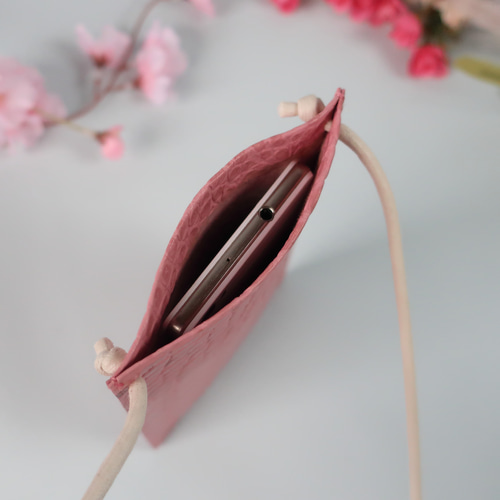 本革・選べるカラー》スマホショルダー☆彡上質なクロコダイル型押し