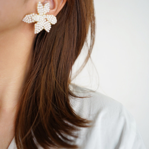 038 パールフラワー 結婚式 花嫁 アクセサリー ピアス イヤリング