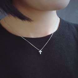 天然鑽石 小十字架 純 18K 金 項鍊 鎖骨鍊 (S) | JSN07 第1張的照片