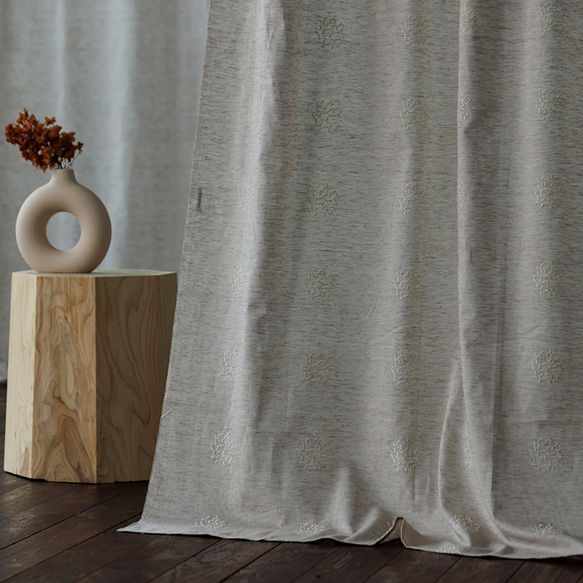 自然素材 綿 コットン 100％ カーテン たんぽぽ刺繍ふんわりカーテン「コメトベージュ」ナチュラル カーテン 3枚目の画像