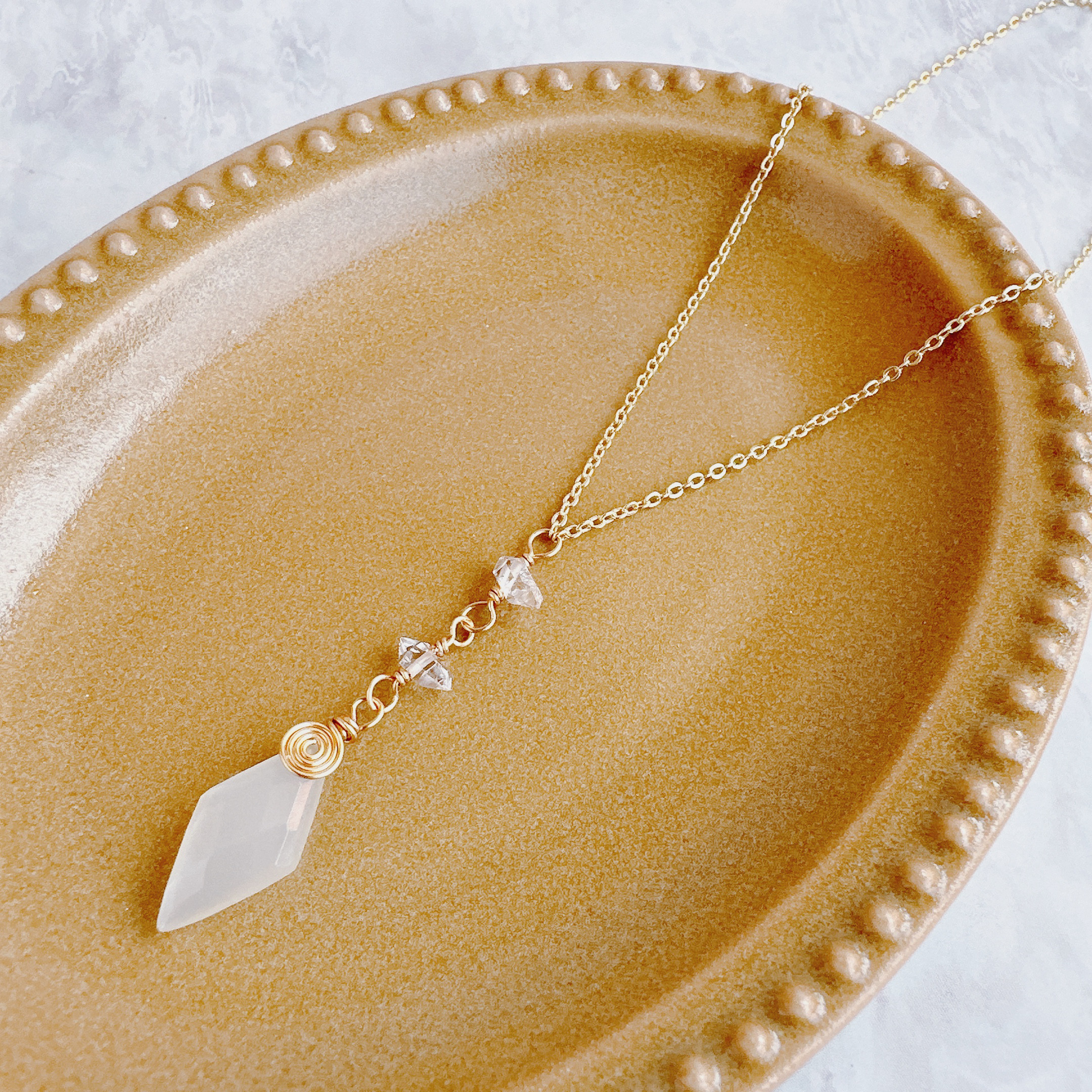 【14kgf 】uzumaki  ムーンストーンとハーキマーダイヤモンドのY字ネックレス《送料無料》