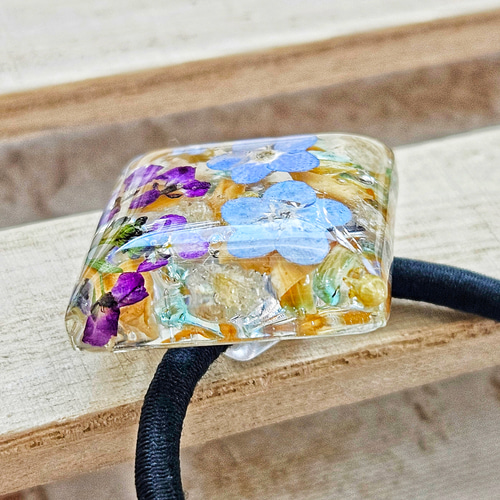 琉球ガラスと忘れな草のヘアゴムmarry.c's handmadeaccessory