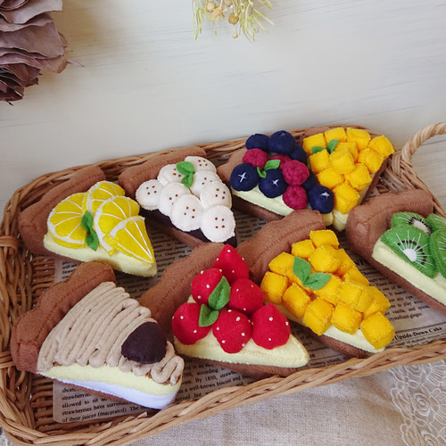 受注製作】フェルト おままごと えらべるタルトケーキ(1個