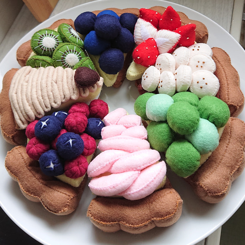 受注製作】フェルト おままごと えらべるタルトケーキ(1個