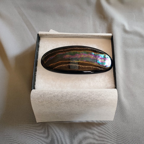 螺鈿髪留「花文」 木製漆塗